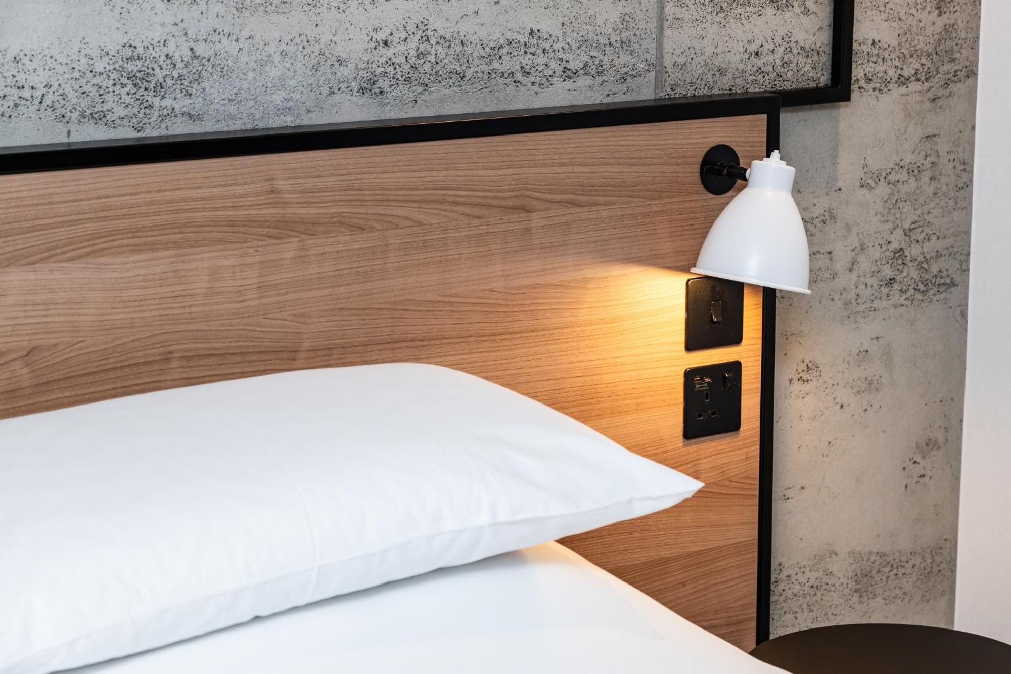 Ibis Coleraine Riverside Ngoại thất bức ảnh