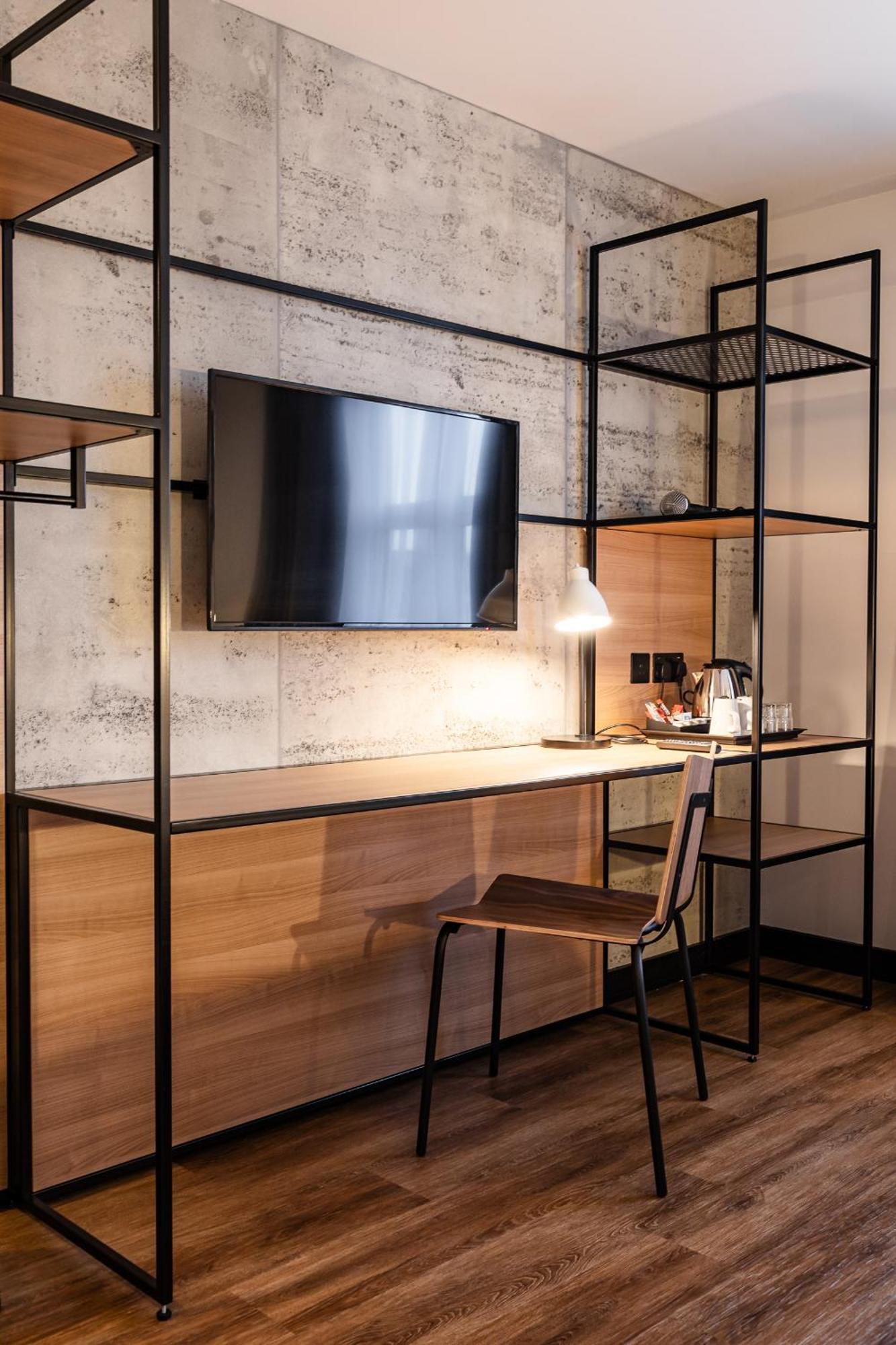 Ibis Coleraine Riverside Ngoại thất bức ảnh